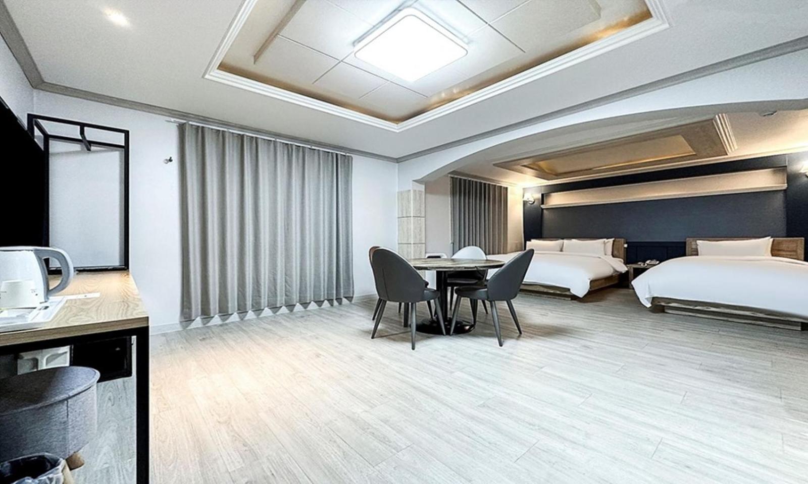 Gumi Time Hotel Екстериор снимка
