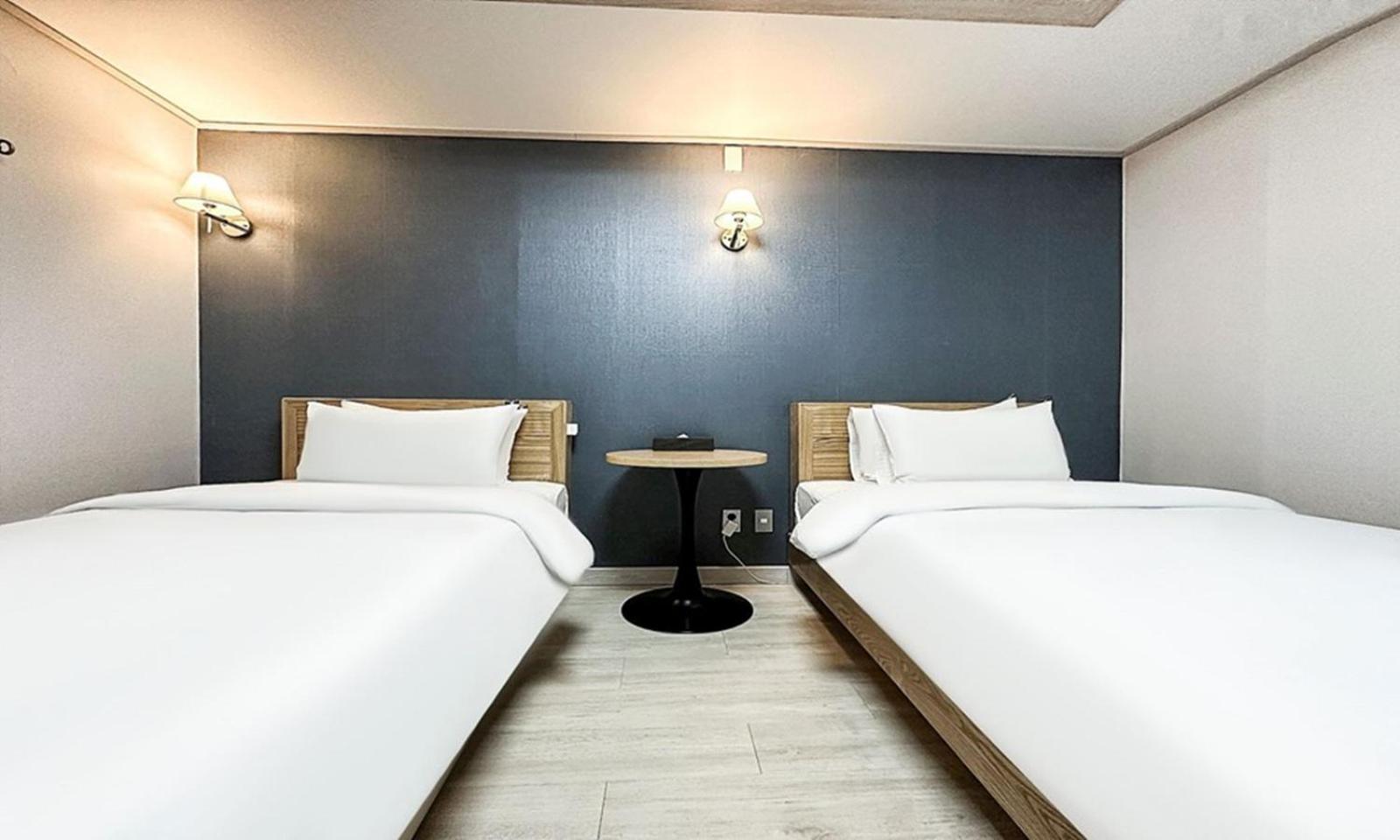 Gumi Time Hotel Екстериор снимка